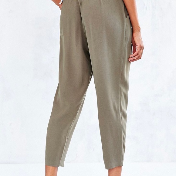 Silence + Noise Cropped Trouser Pants - Picture 3 of 3